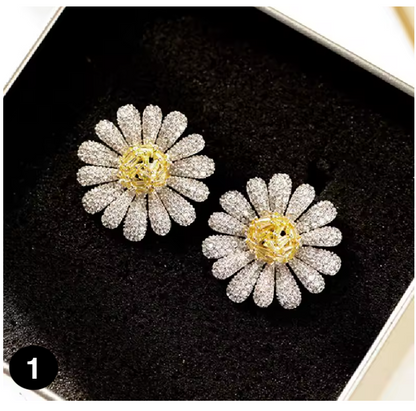 Luxury Daisy Zirconia Stud Earrings – Sparkling Crystal Flower Design
