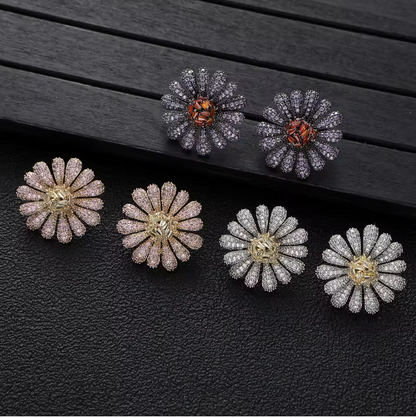 Luxury Daisy Zirconia Stud Earrings – Sparkling Crystal Flower Design