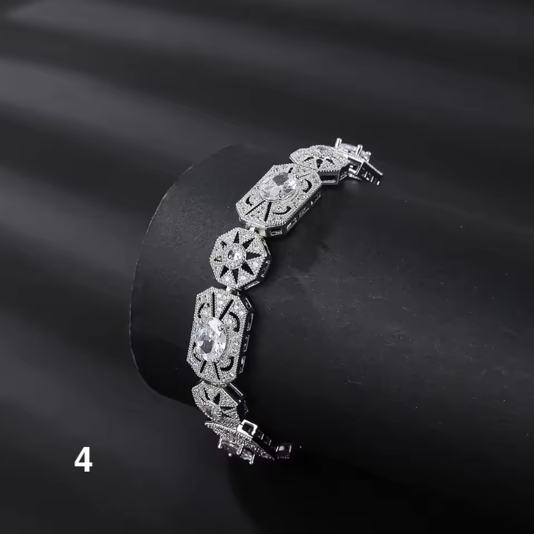 Luxury Multicolor Cubic Zirconia Bracelet – Elegant Royal Design for All Occasions