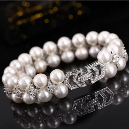 Luxury Pearl Bracelet with Sparkling Crystals – Timeless Elegant Jewelry