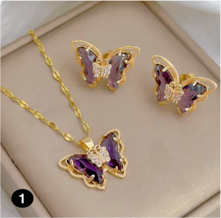 Elegant Butterfly Necklace & Earrings Set