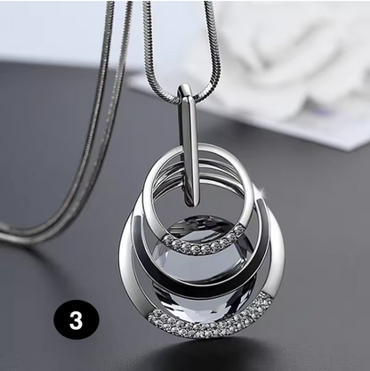 Fashion Long Crystal Pendant Necklace for Women