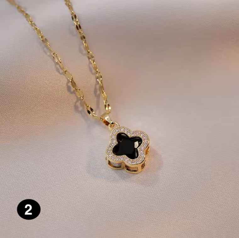 Four Leaf Clover Gold Pendant Necklace for Women