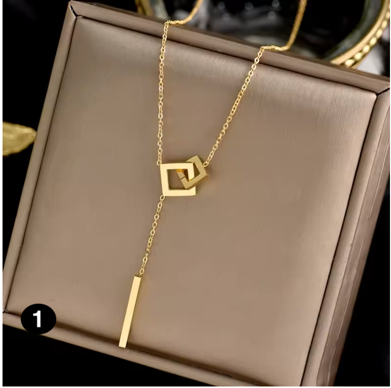 Gold Pendant Necklace for Women – Minimalist Layered Jewelry