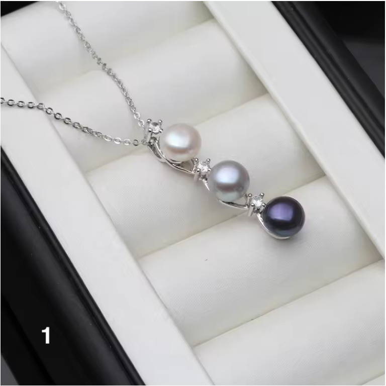 Elegant 925 Silver Pearl Pendant Necklace