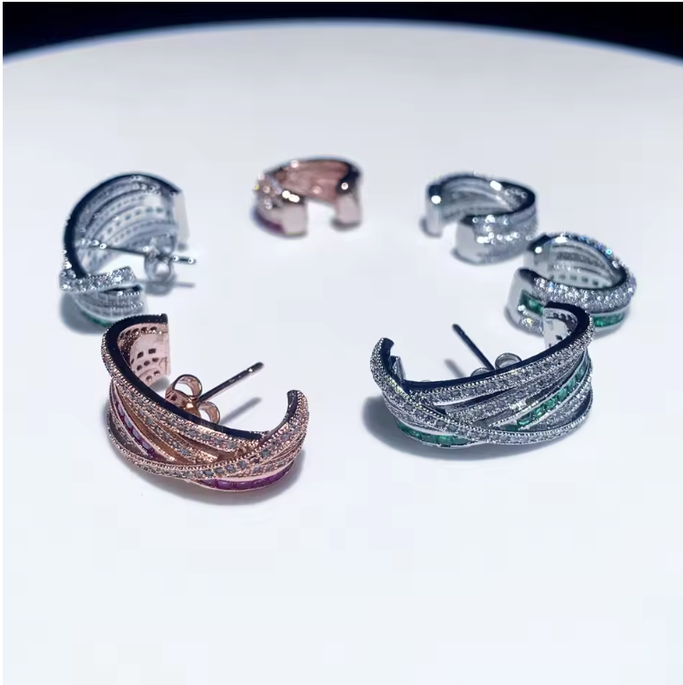 Luxury Ear Cuffs Adorned with Zircon Stones – No Piercing Needed