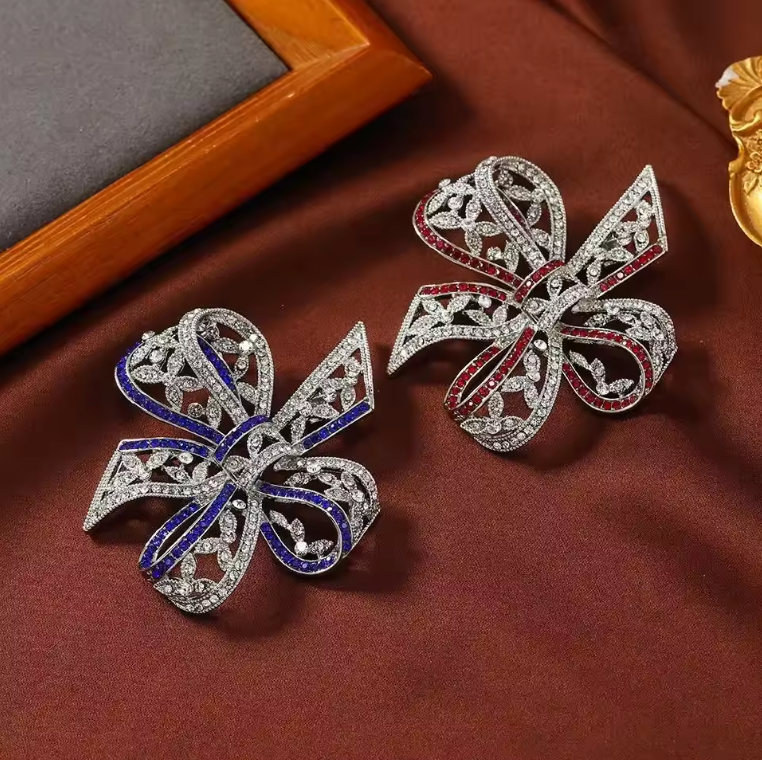 Elegant Crystal Ribbon Brooch Women's Pin
