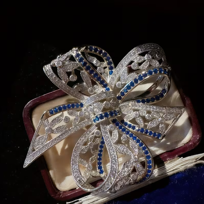 Elegant Crystal Ribbon Brooch Women's Pin