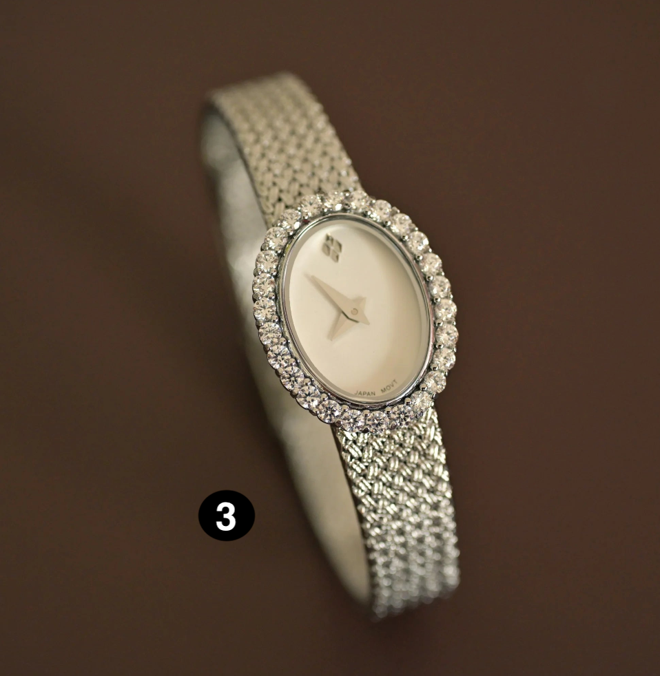 Elegant Women's Watch with Crystal Bezel – Quartz Dress Watch