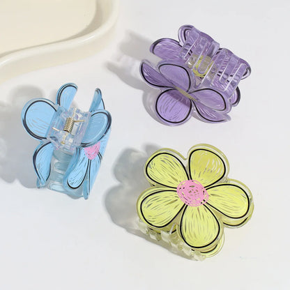 Small Feminine Flower Hair Claw – Cute Pastel Hair Accessory for Women & Girls