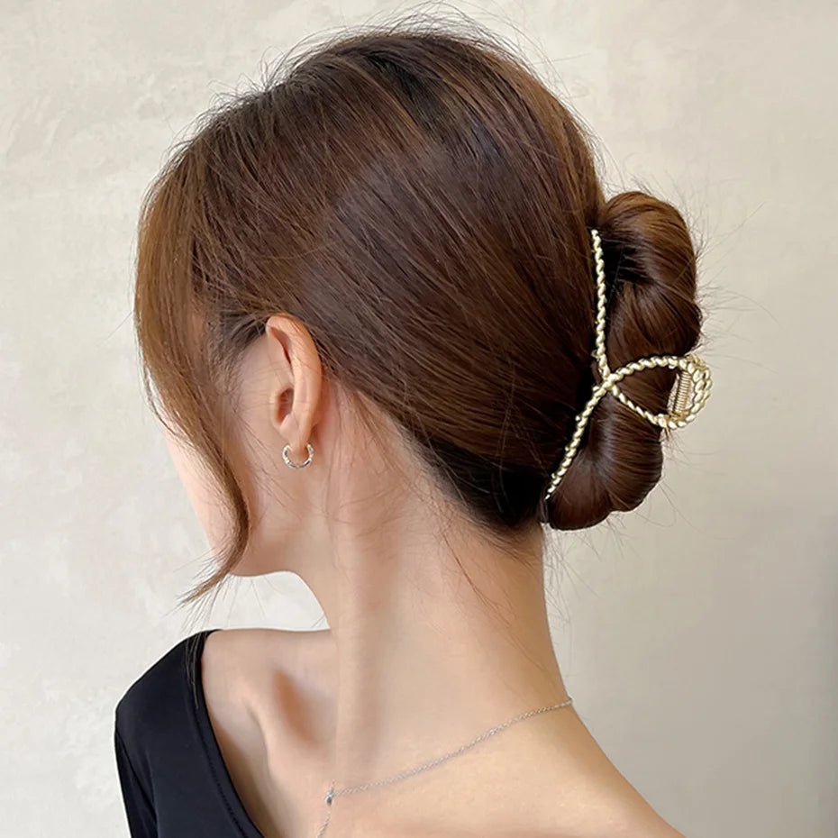 Luxury Metal Hair Claw Clips – Elegant Hair Accessories for Women in Various Designs