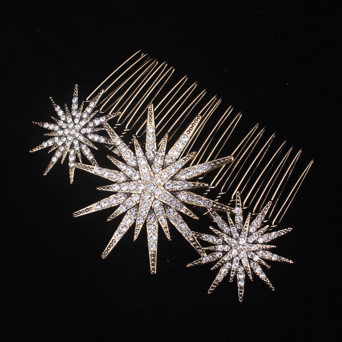 Crystal Star Hair Comb – Elegant Bridal Hair Accessory