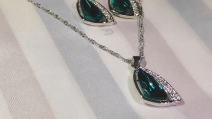 Sterling Silver Geometric Jewelry Set with Crystal – Elegant Necklace & Earrings for Women